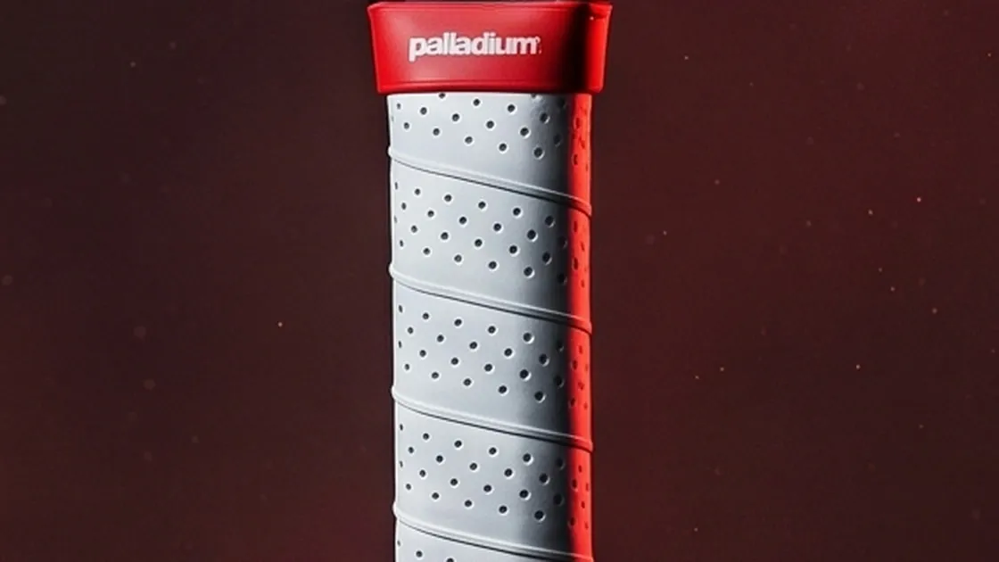 The red Palladium collar above the white perforated grip